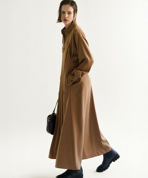 L size ONWARD(大きいサイズ) / エルサイズオンワード シャツ・ブラウス | 【見上愛さん着用/Oggi10月号掲載/洗える】スエーディーサテン シャツ | 詳細11