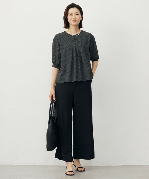 L size ONWARD(大きいサイズ) / エルサイズオンワード カットソー | 【洗える】ドットフロッキープリント フレア カットソー | 詳細2