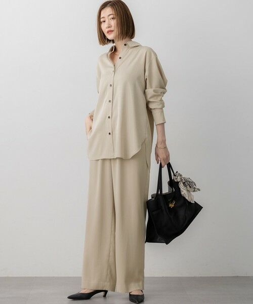 L size ONWARD(大きいサイズ) / エルサイズオンワード その他パンツ | 【見上愛さん着用/Oggi10月号掲載/洗える】スエーディーサテン ワイド パンツ | 詳細4