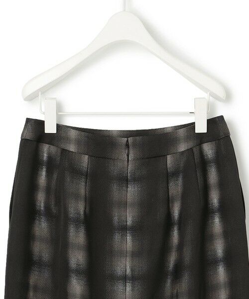 L size ONWARD(大きいサイズ) / エルサイズオンワード ミニ・ひざ丈スカート | 【洗える】シャイニーオンブレーチェック ストレートスカート | 詳細10