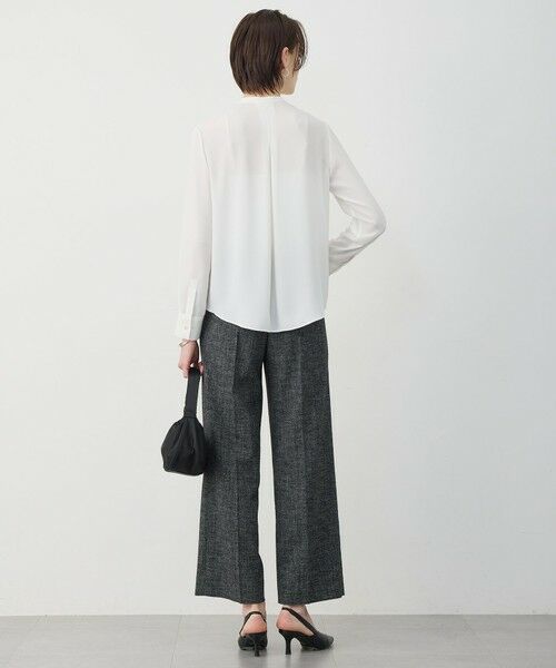 L size ONWARD(大きいサイズ) / エルサイズオンワード シャツ・ブラウス | 【新色追加・WEB限定カラーあり】BackSatinAmunzen バンドカラーブラウス | 詳細4