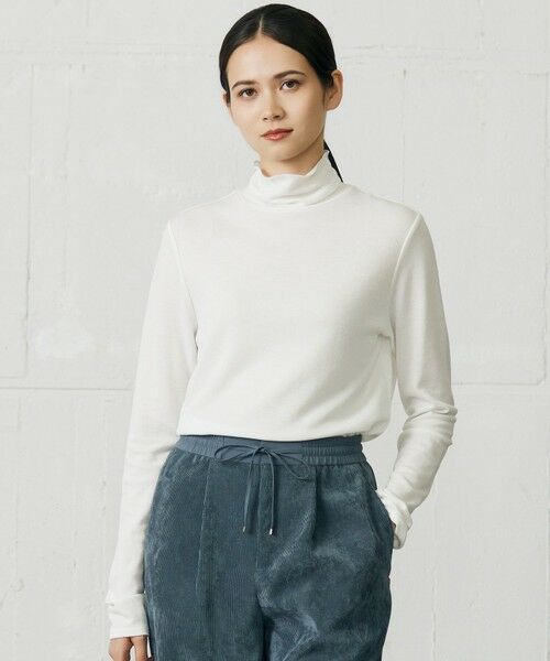 L size ONWARD(大きいサイズ)/エルサイズオンワード 【SHIHOさん着用】シアーツイストインナー トップス オフ 44 L size ONWARD(大きいサイズ)/エルサイズオンワード 【SHIHOさん着用】シアーツイストインナー トップス オフ 44