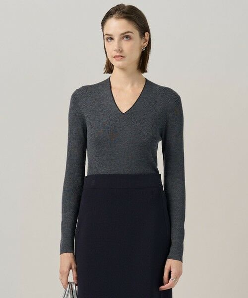 L size ONWARD(大きいサイズ) / エルサイズオンワード ニット・セーター | 【新色追加】 エクストラファインメリノリブ Vネックプルオーバー(ミディアムグレー系)