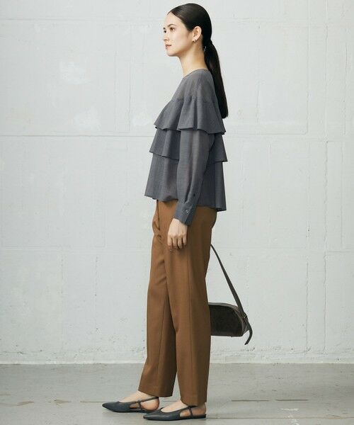 L size ONWARD(大きいサイズ) / エルサイズオンワード その他パンツ | 【SHIHOさん着用】TRスラブツイルテーパード パンツ | 詳細2