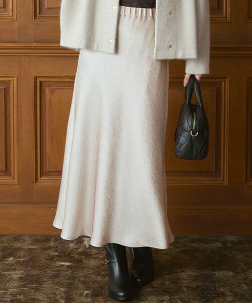 L size ONWARD(大きいサイズ)/エルサイズオンワード 【VERY11月号掲載/洗える】ヴィンテージダブルサテン ナロー スカート ベージュ系 48