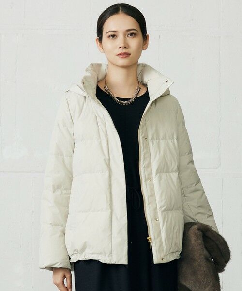 L size ONWARD(大きいサイズ)/エルサイズオンワード 【17号サイズまで展開・WEB限定カラーあり】マイクロタッサーダウン コート オイスター 48 L size ONWARD(大きいサイズ)/エルサイズオンワード 【17号サイズまで展開・WEB限定カラーあり】マイクロタッサーダウン コート オイスター 48