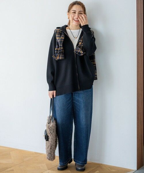 L size ONWARD(大きいサイズ) / エルサイズオンワード デニムパンツ | 【Lサイズ限定】23区DENIM ストレッチ ワイド パンツ | 詳細2