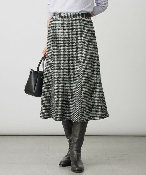 L size ONWARD(大きいサイズ)/エルサイズオンワード ウールシルク ハウンドトゥース フレア スカート モノトーン系 T17 L size ONWARD(大きいサイズ)/エルサイズオンワード ウールシルク ハウンドトゥース フレア スカート モノトーン系 T17