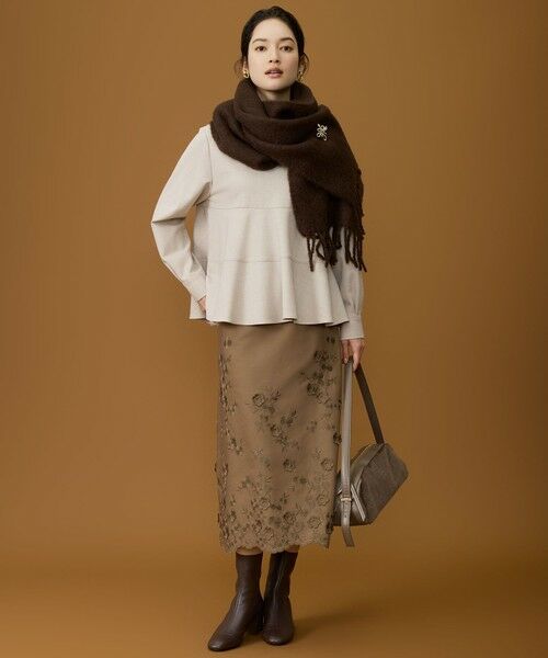 L size ONWARD(大きいサイズ) / エルサイズオンワード シャツ・ブラウス | 【SHIHOさん着用】ソフトウールブレンドペプラム ブラウス | 詳細4