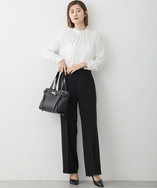 L size ONWARD(大きいサイズ) / エルサイズオンワード シャツ・ブラウス | 【洗える】バックサテンアムンゼン フリルデザインシャツ | 詳細5