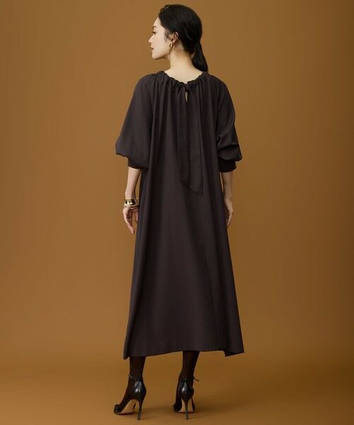 L size ONWARD(大きいサイズ) / エルサイズオンワード ロング・マキシ丈ワンピース | 【SHIHOさん着用】TWドレープツイル3WAYボウタイ ワンピース | 詳細17