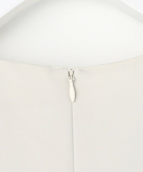 L size ONWARD(大きいサイズ) / エルサイズオンワード ロング・マキシ丈ワンピース | 【17号サイズまで展開・カタログ掲載】フラワーオパールプリント ワンピース | 詳細12