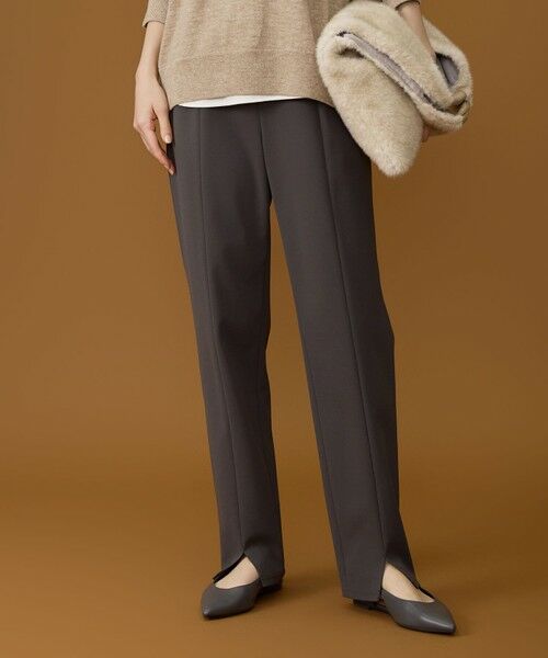 L size ONWARD(大きいサイズ) / エルサイズオンワード その他パンツ | 【17号サイズまで展開・SHIHOさん着用】ジョーゼットニット パンツ(チャコールグレー)