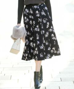 L size ONWARD(大きいサイズ) / エルサイズオンワード ミニ・ひざ丈スカート | フラワータック スカート