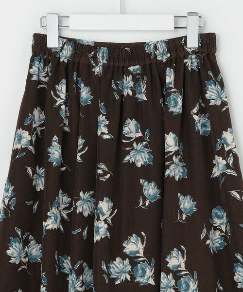 L size ONWARD(大きいサイズ) / エルサイズオンワード ミニ・ひざ丈スカート | フラワータック スカート | 詳細7