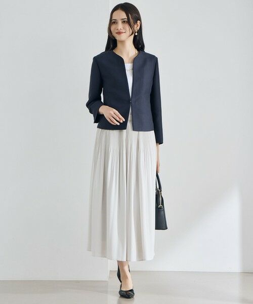 L size ONWARD(大きいサイズ) / エルサイズオンワード ミニ・ひざ丈スカート | 【19号サイズまで展開・昨年大好評・デザインアップデート・カタログ掲載・セットアップ対応・セレモニー・通勤】ライトサテンプリーツ スカート | 詳細2