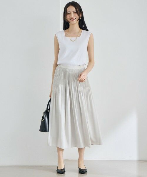 L size ONWARD(大きいサイズ) / エルサイズオンワード ミニ・ひざ丈スカート | 【19号サイズまで展開・昨年大好評・デザインアップデート・カタログ掲載・セットアップ対応・セレモニー・通勤】ライトサテンプリーツ スカート | 詳細1