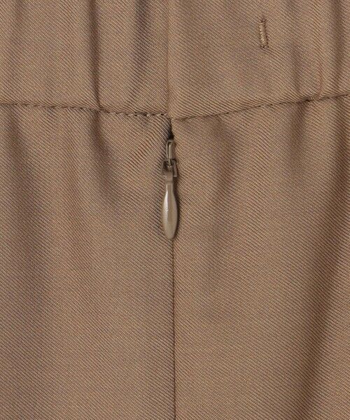 L size ONWARD(大きいサイズ) / エルサイズオンワード ミニ・ひざ丈スカート | 【SHIHOさん着用】エンブロイダリー スカート | 詳細8