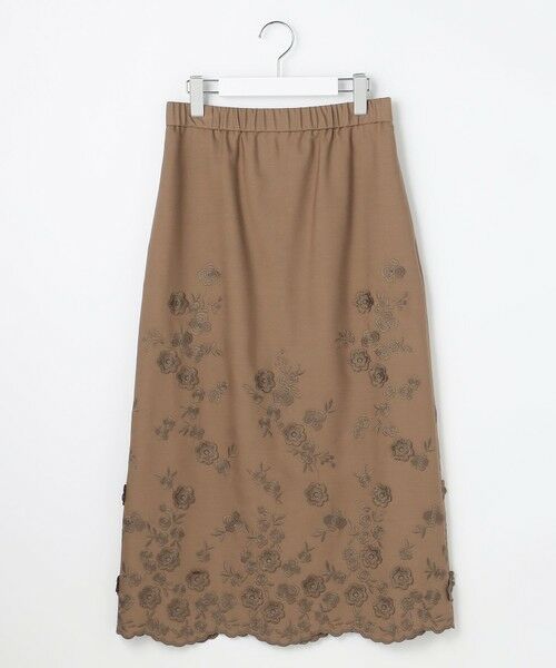 L size ONWARD(大きいサイズ) / エルサイズオンワード ミニ・ひざ丈スカート | 【SHIHOさん着用】エンブロイダリー スカート | 詳細3