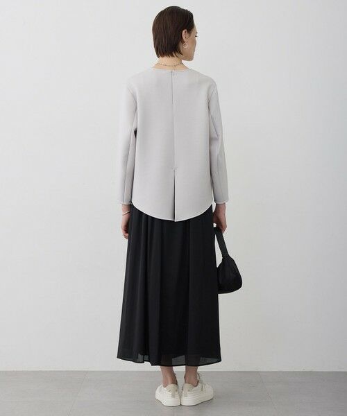 L size ONWARD(大きいサイズ) / エルサイズオンワード カットソー | 【WEB限定カラーあり】ソフトダンボール スリットテール プルオーバー | 詳細4