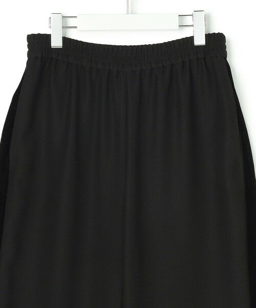 L size ONWARD(大きいサイズ) / エルサイズオンワード その他パンツ | ベルベットライン トラックワイドパンツ | 詳細1