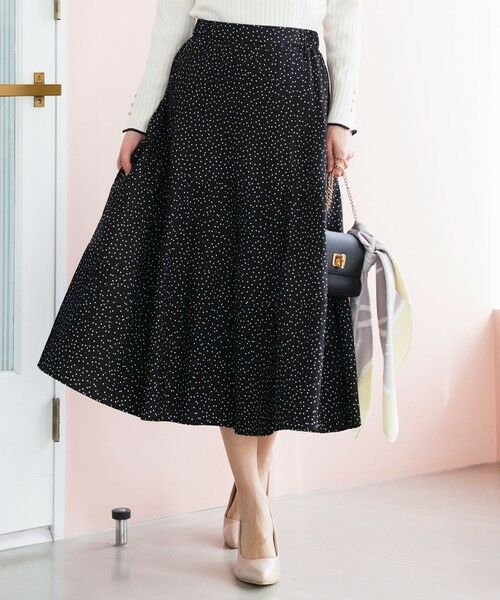 L size ONWARD(大きいサイズ) / エルサイズオンワード ロング・マキシ丈スカート | プリーツ切替 スカート（ブラックドット）