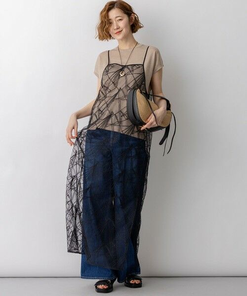 L size ONWARD(大きいサイズ) / エルサイズオンワード ロング・マキシ丈ワンピース | 【見上愛さん着用】刺繍レース キャミソールワンピース | 詳細14