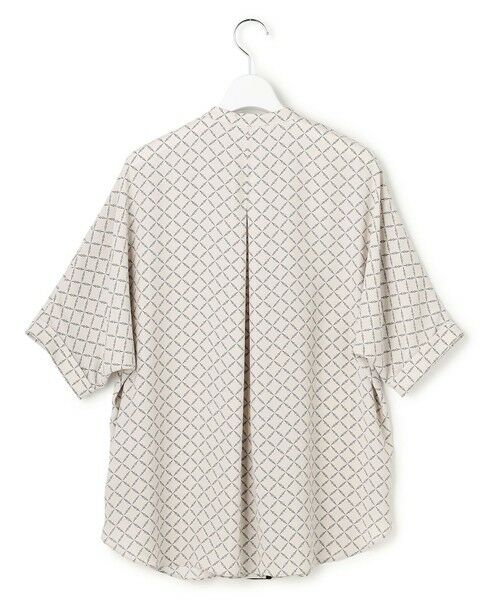 L size ONWARD(大きいサイズ) / エルサイズオンワード シャツ・ブラウス | 【WEB限定カラーあり】BackSatinAmunzen 5分袖バンドカラーブラウス | 詳細25