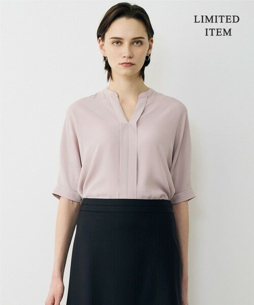 L size ONWARD(大きいサイズ) / エルサイズオンワード シャツ・ブラウス | 【WEB限定】BackSatinAmunzen 5分袖キーネックブラウス（ヘイズピンク）