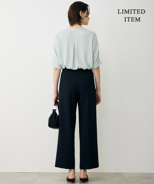 L size ONWARD(大きいサイズ) / エルサイズオンワード シャツ・ブラウス | 【WEB限定】BackSatinAmunzen 5分袖キーネックブラウス | 詳細24