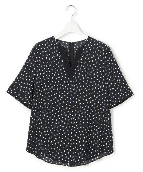 L size ONWARD(大きいサイズ) / エルサイズオンワード シャツ・ブラウス | BackSatinAmunzen 5分袖Vネック配色ブラウス | 詳細17