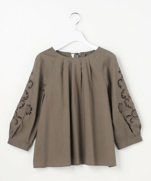 L size ONWARD(大きいサイズ) / エルサイズオンワード シャツ・ブラウス | 【SHIHOさん着用】エンブロイダリーブロードパフスリーブ ブラウス | 詳細6