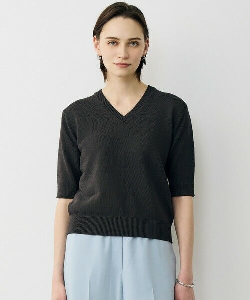 L size ONWARD(大きいサイズ) / エルサイズオンワード ニット・セーター | ブライトコイル Vネックニット（チャコール）