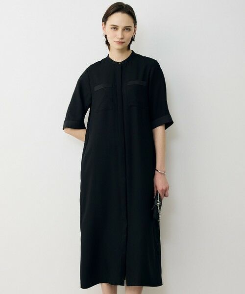 L size ONWARD(大きいサイズ) / エルサイズオンワード ロング・マキシ丈ワンピース | FluidBackSatin シャツワンピース（ブラック）