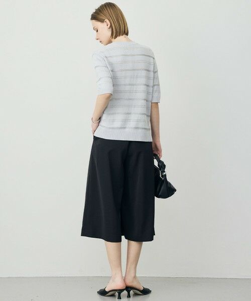 L size ONWARD(大きいサイズ) / エルサイズオンワード その他パンツ | ワッシャーダルサテン ニーショーツ | 詳細15