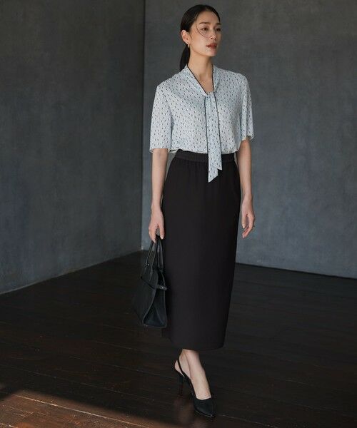 L size ONWARD(大きいサイズ) / エルサイズオンワード ミニ・ひざ丈スカート | FluidBackSatin ナロースカート | 詳細9