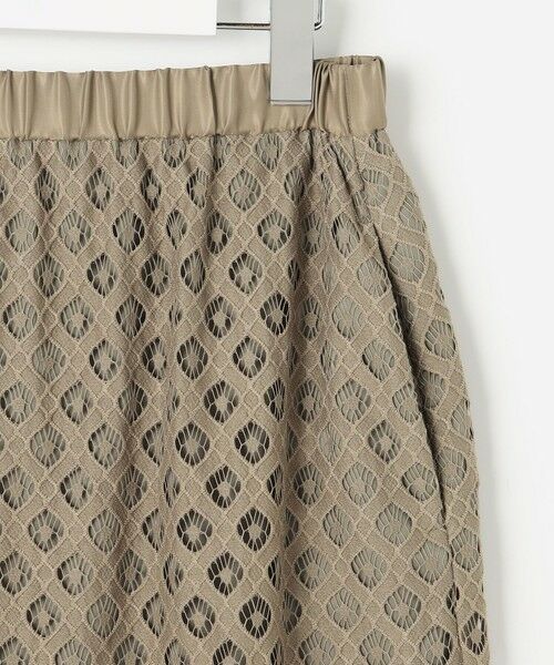 L size ONWARD(大きいサイズ) / エルサイズオンワード ミニ・ひざ丈スカート | 【SHIHOさん着用・こだわり素材】パネルレース スカート | 詳細15