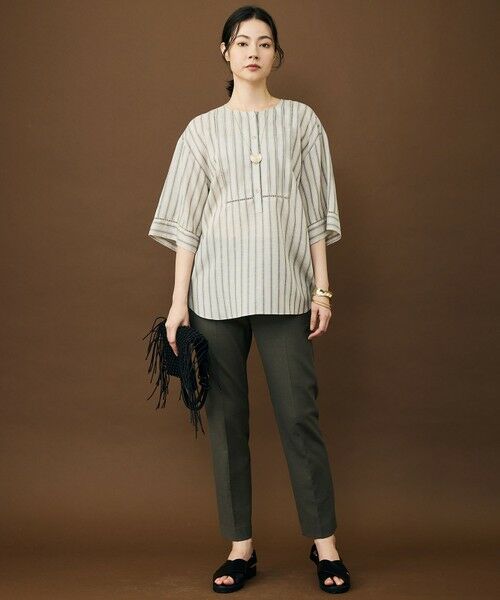 L size ONWARD(大きいサイズ) / エルサイズオンワード シャツ・ブラウス | ナチュラルリネンタックデザイン ブラウス | 詳細2