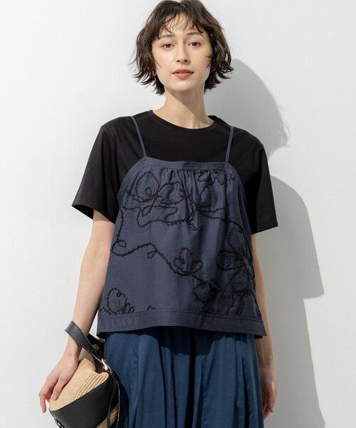 L size ONWARD(大きいサイズ) / エルサイズオンワード カットソー | シアーエンブロイダリー キャミソール コンビ Tシャツ（ブラック系）