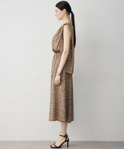 L size ONWARD(大きいサイズ) / エルサイズオンワード ロング・マキシ丈ワンピース | 【30th ANNIVERSARY】5cityプリント ノースリーブワンピース | 詳細3