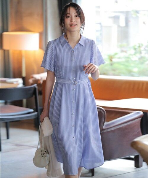 L size ONWARD(大きいサイズ) / エルサイズオンワード ミニ丈・ひざ丈ワンピース | スムージーポリエステル ワンピース（ブルーストライプ）