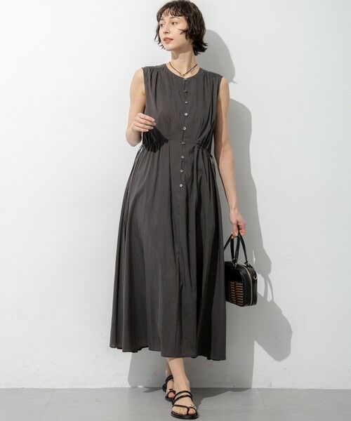 L size ONWARD(大きいサイズ) / エルサイズオンワード ロング・マキシ丈ワンピース | シルキーライトクロス フレアワンピース | 詳細16