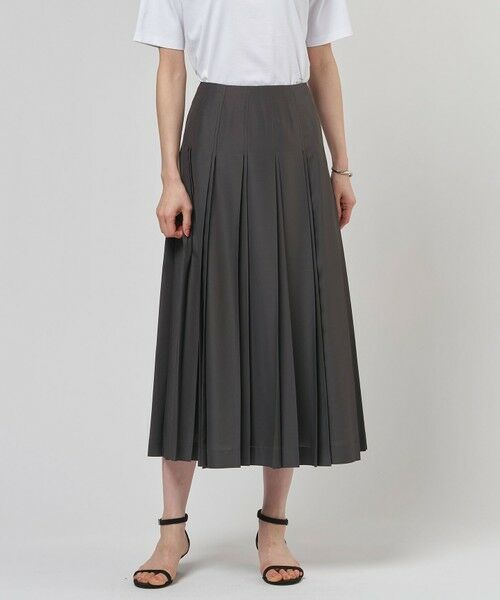 L size ONWARD(大きいサイズ) / エルサイズオンワード ロング・マキシ丈スカート | エアリースパンボイル プリーツ スカート（スレートブラウン系）
