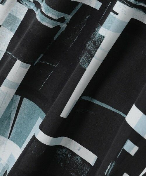 L size ONWARD(大きいサイズ) / エルサイズオンワード その他パンツ | フラグメントプリント ワイドパンツ | 詳細10