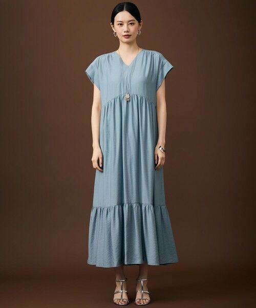 L size ONWARD(大きいサイズ) / エルサイズオンワード ロング・マキシ丈ワンピース | 【17号サイズまで展開・WEB限定・大人気素材・新型追加】エアリーツイルティアード ワンピース | 詳細2