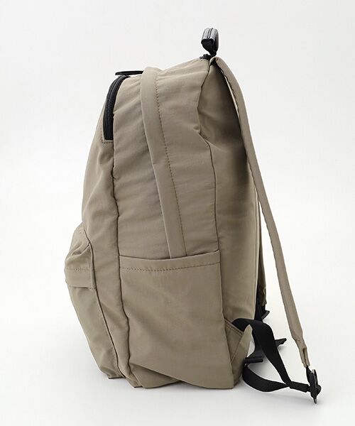 LOGEMENT DE CLAIRE / ロジュモンドクレール リュック・バックパック | 【撥水軽量！大人の12ポケットリュック】 | 詳細2