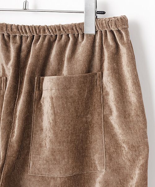 LOGEMENT DE CLAIRE / ロジュモンドクレール その他パンツ | イージーストレートパンツ | 詳細4