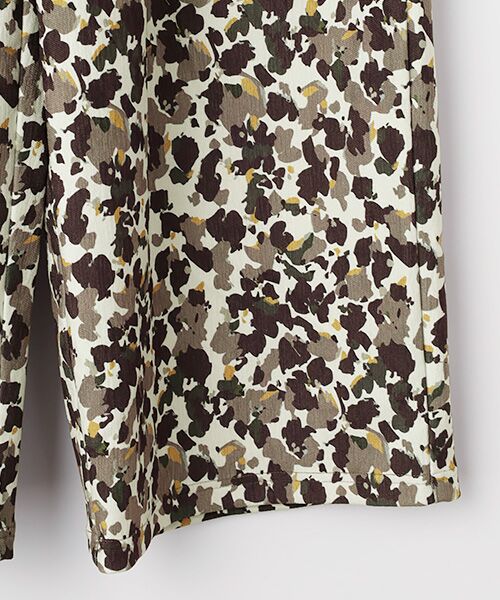 LOGEMENT DE CLAIRE / ロジュモンドクレール その他パンツ | 【ツイルベロアプリントイージーパンツ】 | 詳細3