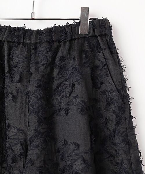 LOGEMENT DE CLAIRE / ロジュモンドクレール その他パンツ | 【LOURMARIN】フリンジジャガードキュロットパンツ | 詳細2