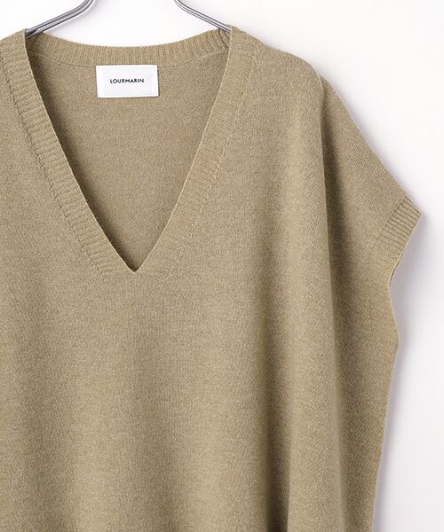 LOGEMENT DE CLAIRE / ロジュモンドクレール ベスト | 【LOURMARIN】裾フリルVネックジレ | 詳細2